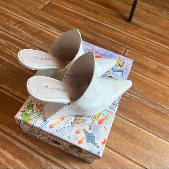 Jeffrey Campbell AESTHETIC White Crinkle Patent Heel - Picture 4 of 9